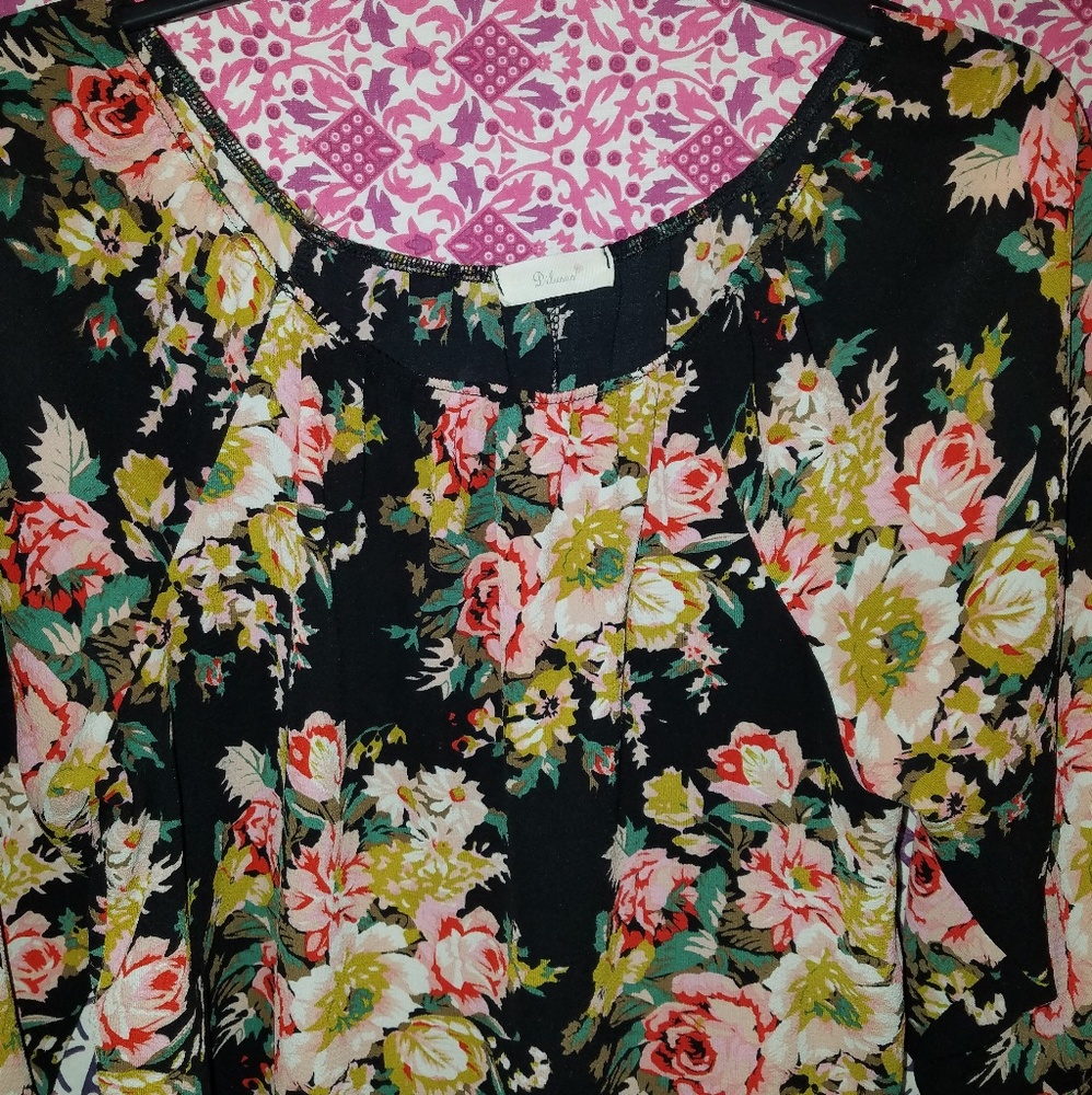 Dilusso Floral Print Top